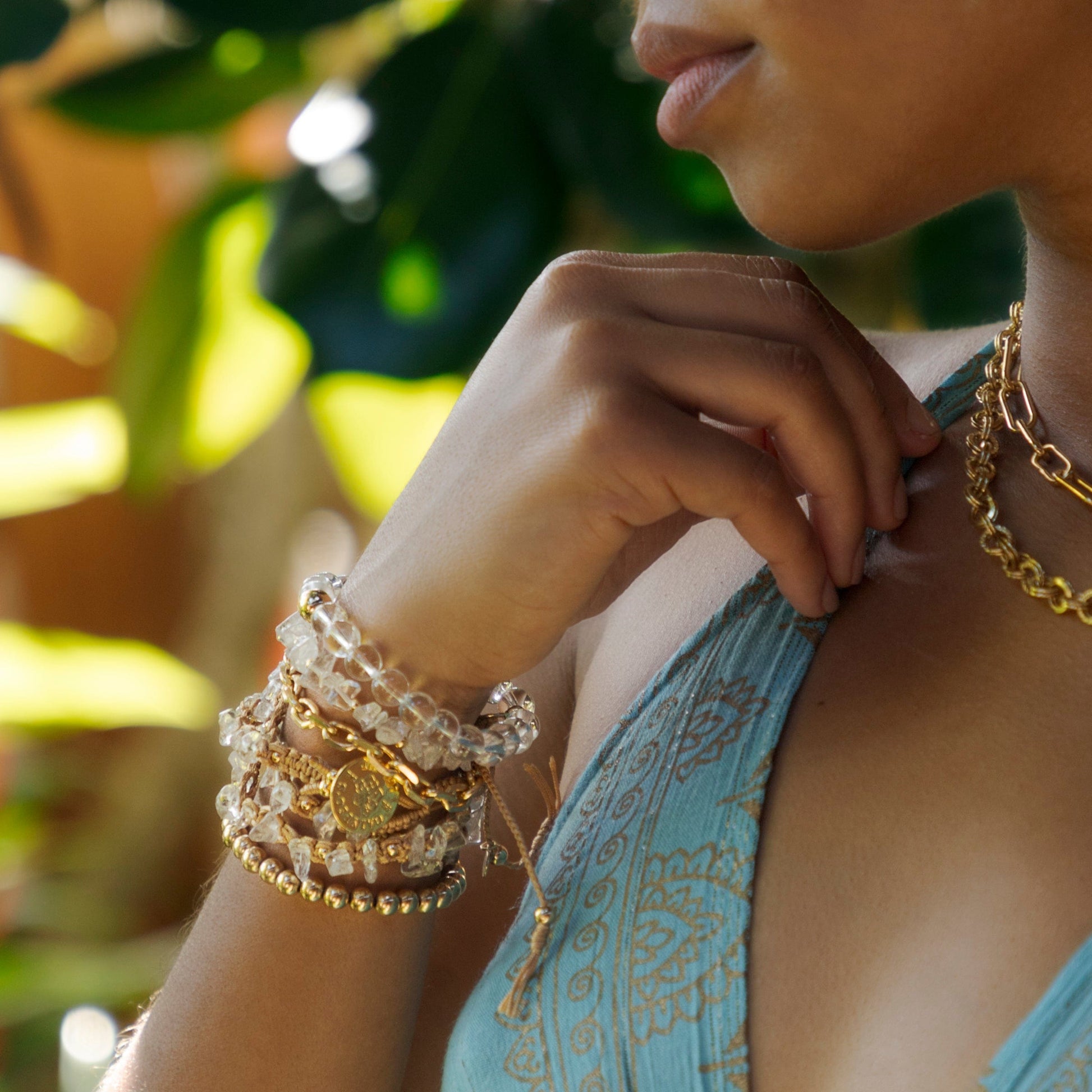 Calypsos Island Boutique Bracelet Ava – Clear Quartz Macrame Bracelet