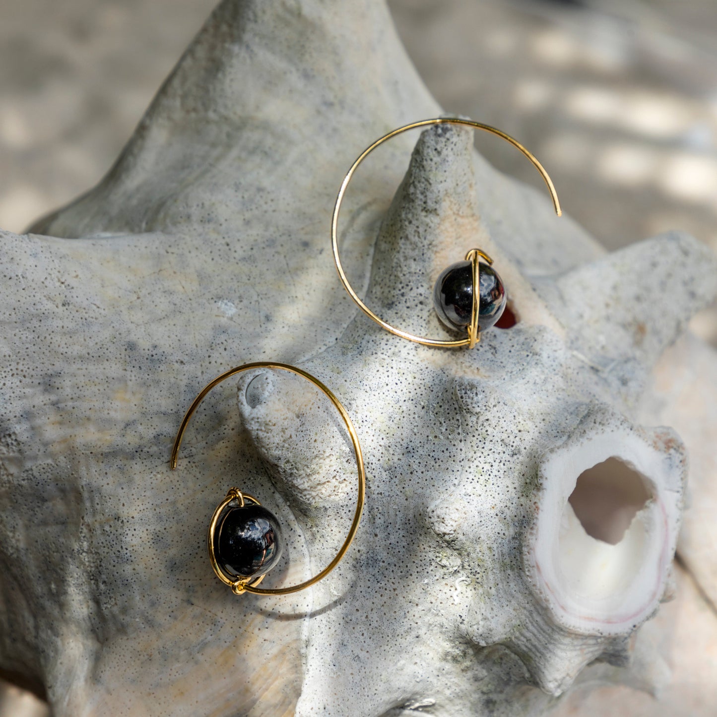 Calypsos Island Boutique Earrings Pluto – Black Onyx Beaded Hoop Earring