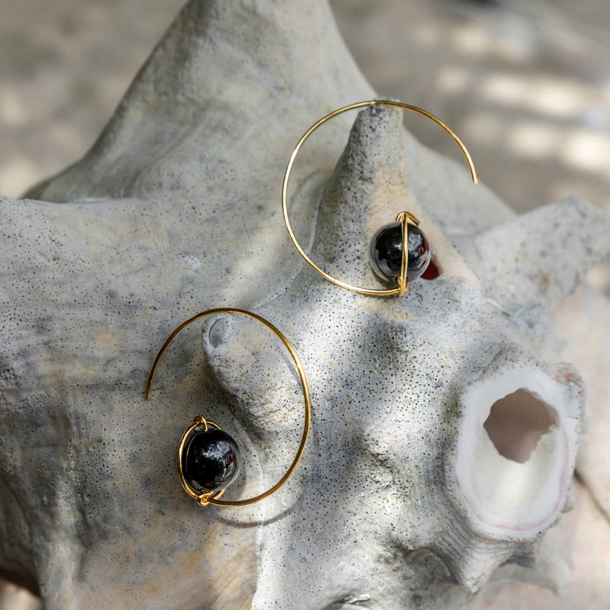 Calypsos Island Boutique Earrings Pluto – Black Onyx Beaded Hoop Earring